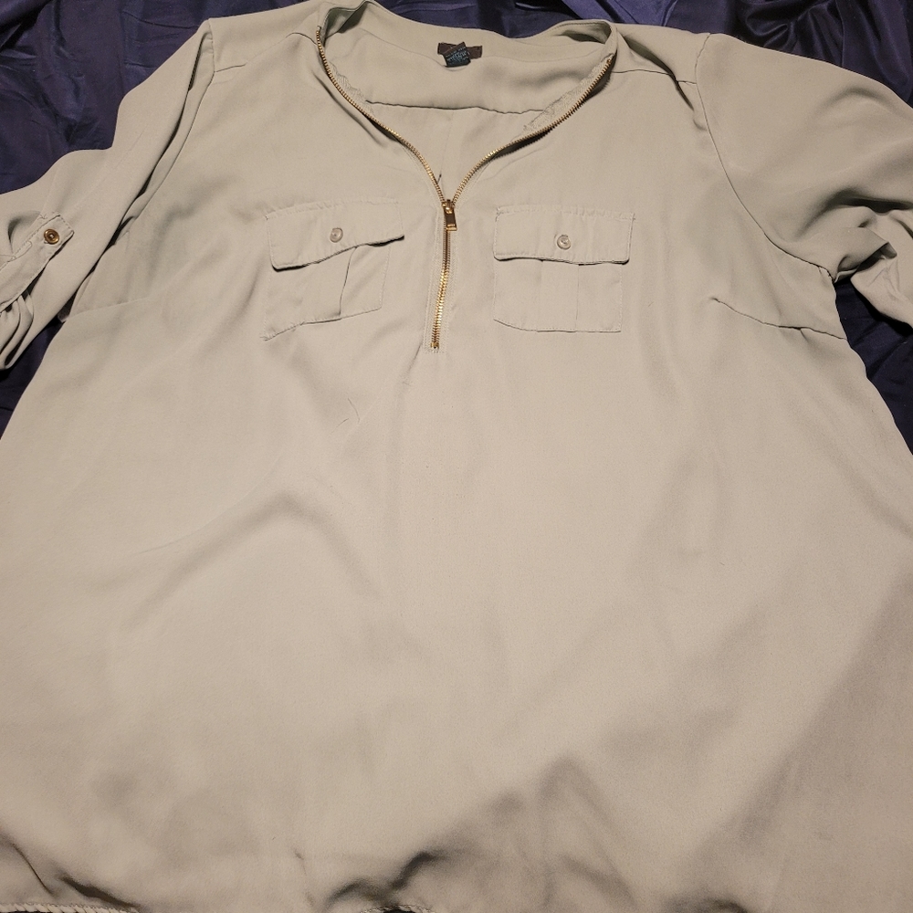 Rue21 light green blouse